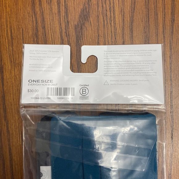 Athleta 5-Pack Everyday Mask - Picture 6 of 6